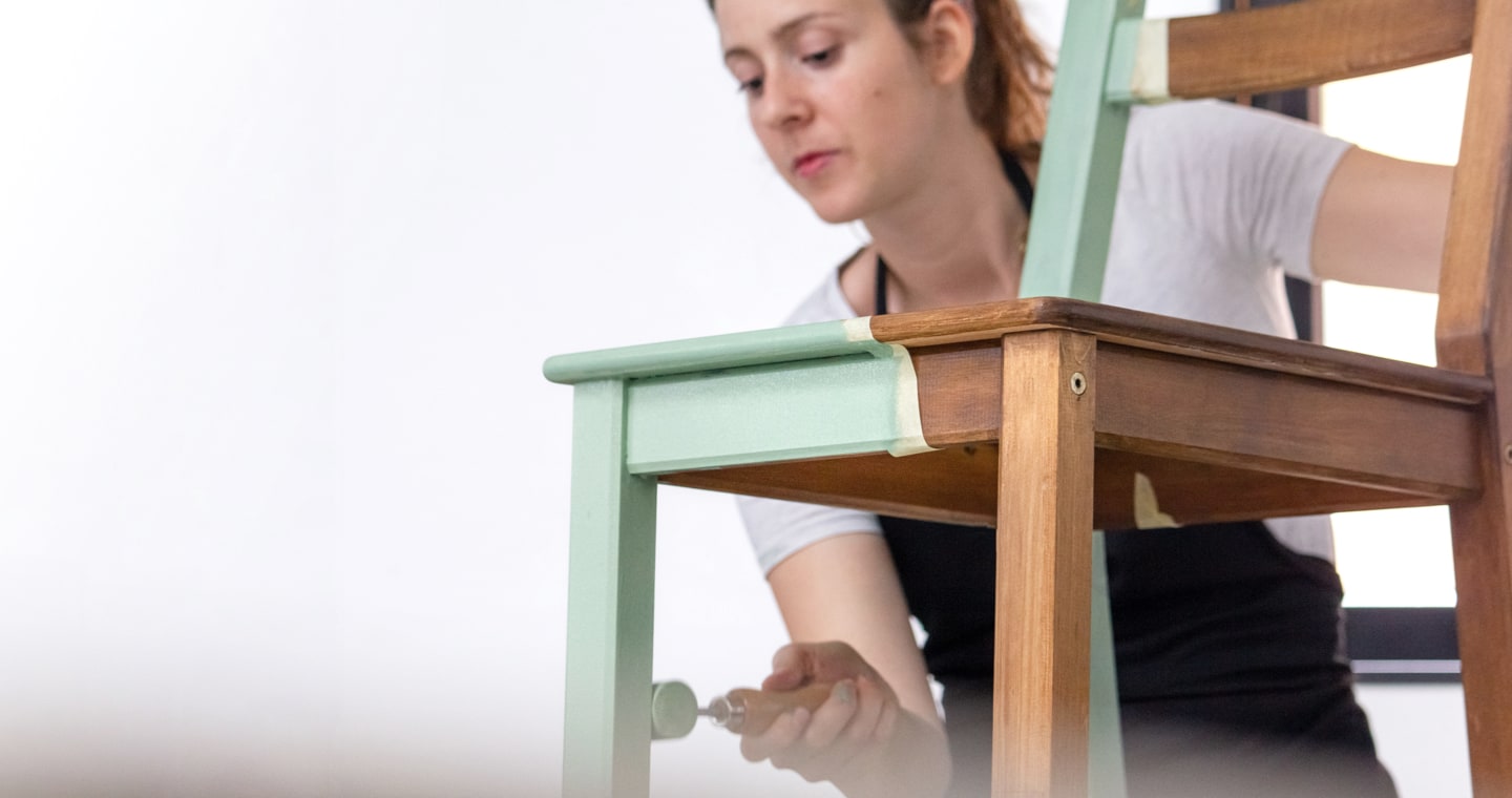 Urban Jungle Möbel streichen und Wohnakzente im Boho-Style mit Möbel-Upcycling kreieren