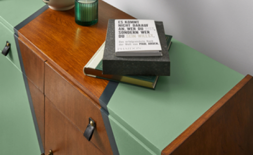 Kommode Vintage streichen mit wasserbasierten Lacken